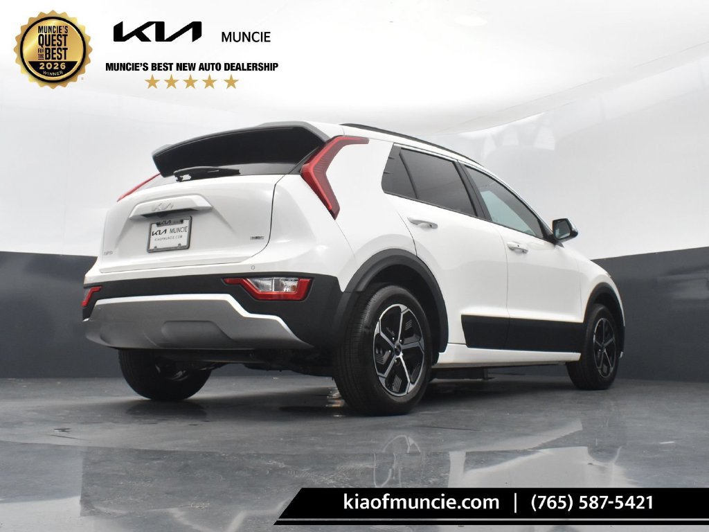 Used 2025 Kia Niro EX FWD image 39