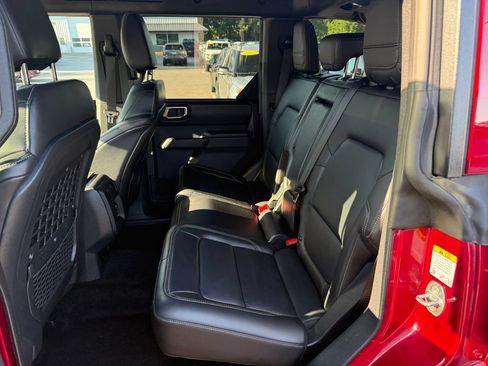 Used 2025 Ford Bronco Badlands AWD/4WD image 25