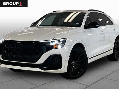 Used 2025 Audi SQ8 Prestige AWD/4WD image 1