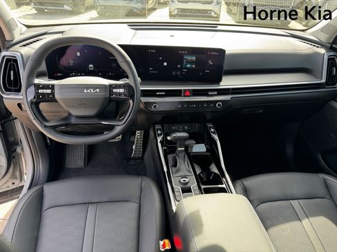 New 2026 Kia Sorento SX image 13