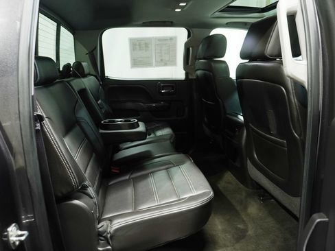 Used 2015 GMC Sierra 2500 Denali w/ Duramax Plus Package AWD/4WD image 14