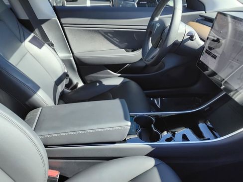 Used 2018 Tesla Model 3 Long Range image 27