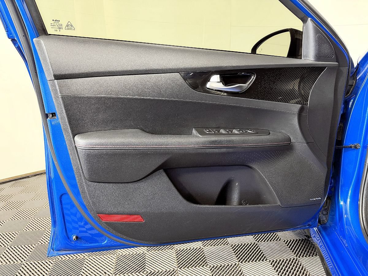 Used 2023 Kia Forte GT w/ GT2 Package FWD image 27