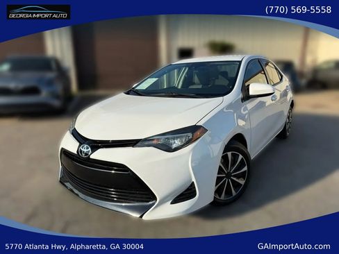 Used 2019 Toyota Corolla LE FWD image 1