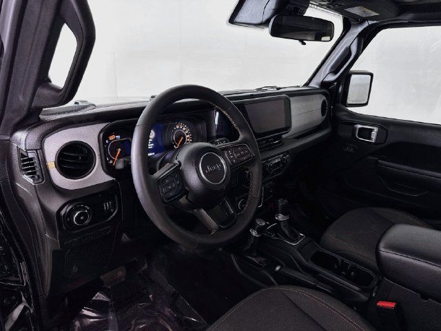 Used 2024 Jeep Wrangler Unlimited Sport AWD/4WD image 9