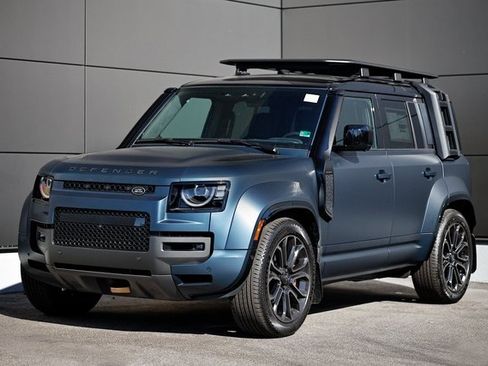 New 2026 Land Rover Defender 110 OCTA image 1