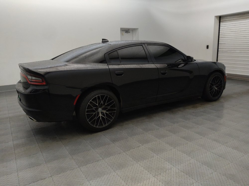 Used 2023 Dodge Charger SXT RWD image 10
