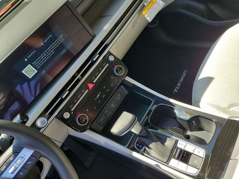 Used 2026 Hyundai Tucson SEL image 28