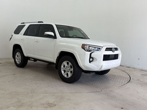 Used 2024 Toyota 4Runner SR5 Premium w/ Moonroof Package AWD/4WD image 7