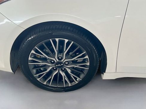 Used 2023 Kia Forte GT-Line w/ GT-Line Premium Package image 32