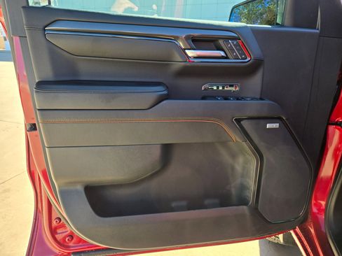 Certified 2024 GMC Sierra 1500 AT4 w/ Technology Package image 11