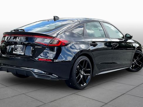 Used 2025 Honda Civic Sport image 13