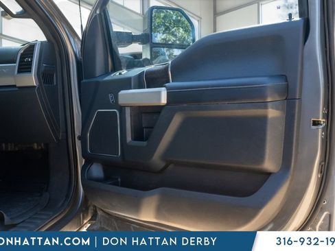 Used 2022 Ford F250 Lariat w/ Lariat Value Package AWD/4WD image 26