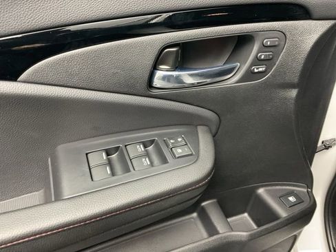 New 2026 Honda Ridgeline Black Edition image 10