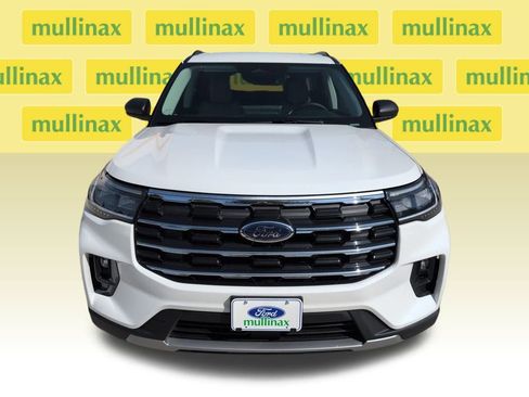 New 2026 Ford Explorer Active w/ Active Comfort Package image 13
