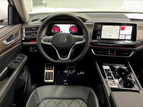 New 2026 Volkswagen Atlas SEL Premium R-Line image 15