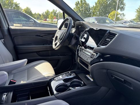 Used 2020 Honda Passport Elite image 34