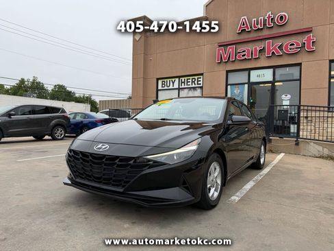 Used 2023 Hyundai Elantra SE FWD image 1