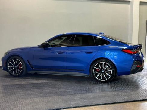 Used 2023 BMW i4 eDrive40 w/ M Sport Package image 9