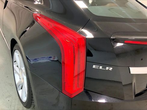 Used 2016 Cadillac ELR image 28