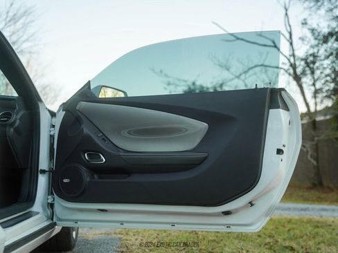 Used 2013 Chevrolet Camaro SS w/ RS Package image 32