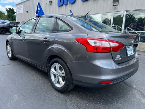 Used 2013 Ford Focus SE FWD image 3