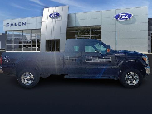 Used 2016 Ford F350 XLT image 3