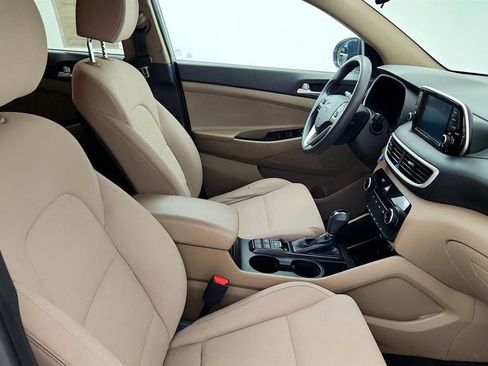 Used 2021 Hyundai Tucson Value FWD image 23
