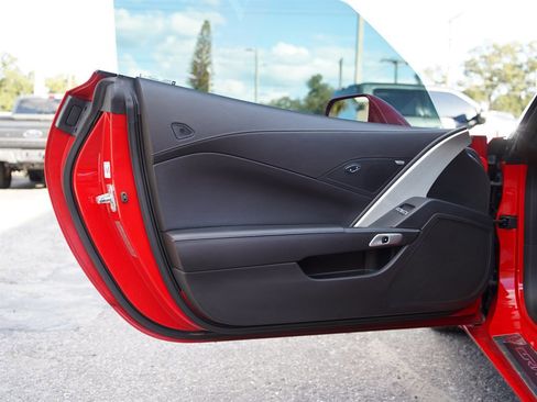 Used 2017 Chevrolet Corvette Stingray Coupe w/ Battery Protection Package image 40