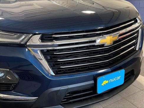 Used 2023 Chevrolet Traverse LT AWD/4WD image 32