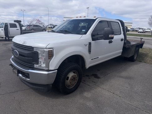 Used 2018 Ford F350 XL w/ Power Equipment Group image 1