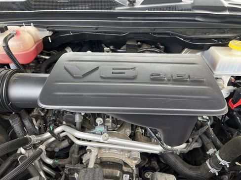 Used 2022 RAM 1500 Big Horn AWD/4WD image 38