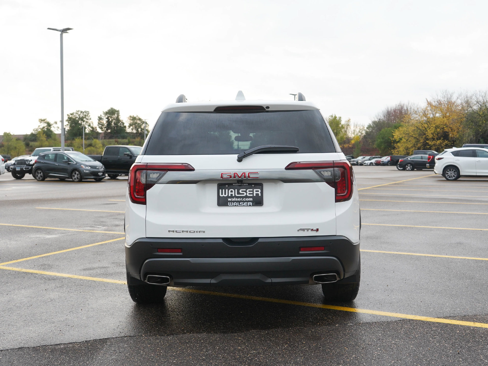 Used 2020 GMC Acadia AT4 w/ Driver Alert Package II AWD/4WD image 6