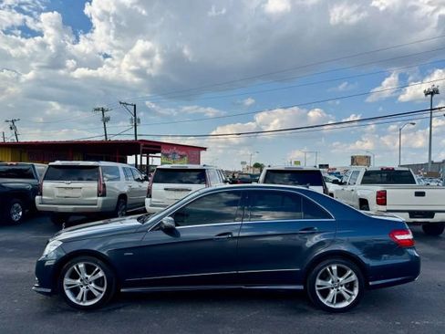 Used 2012 Mercedes-Benz E 350 4MATIC Sedan image 13
