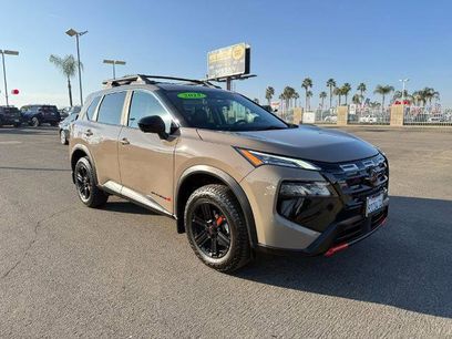 Certified 2025 Nissan Rogue SV