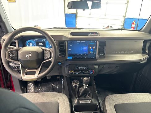 Certified 2026 Ford Bronco 2-Door AWD/4WD image 12