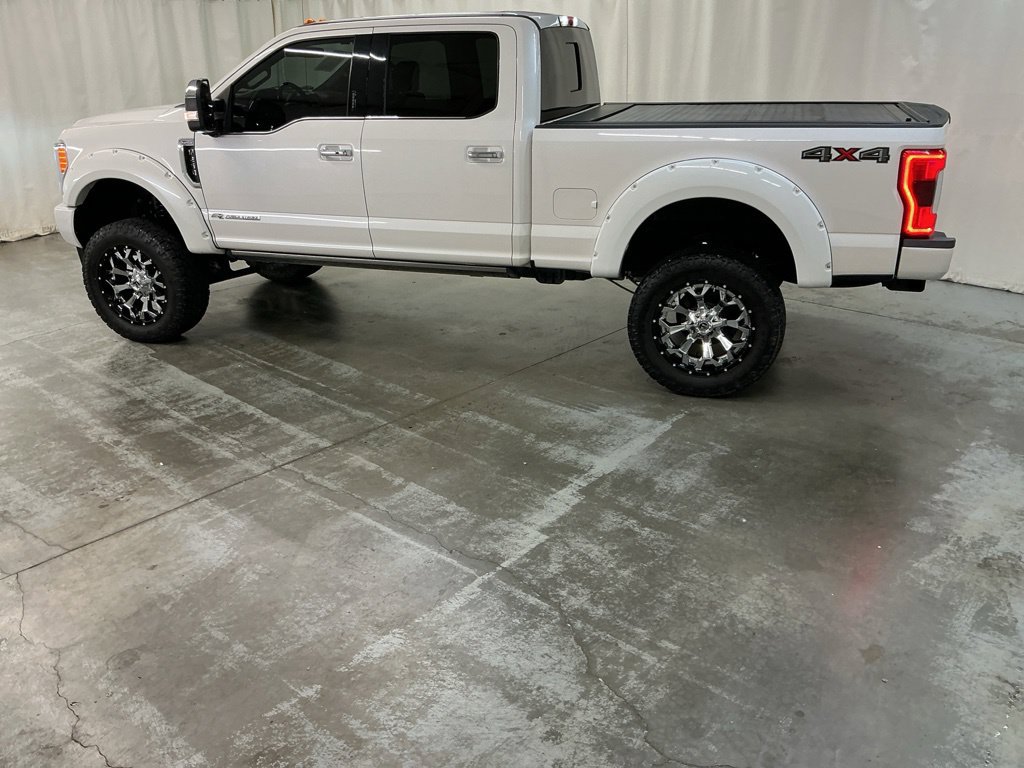 Used 2019 Ford F250 Platinum w/ Platinum Ultimate Package AWD/4WD image 9