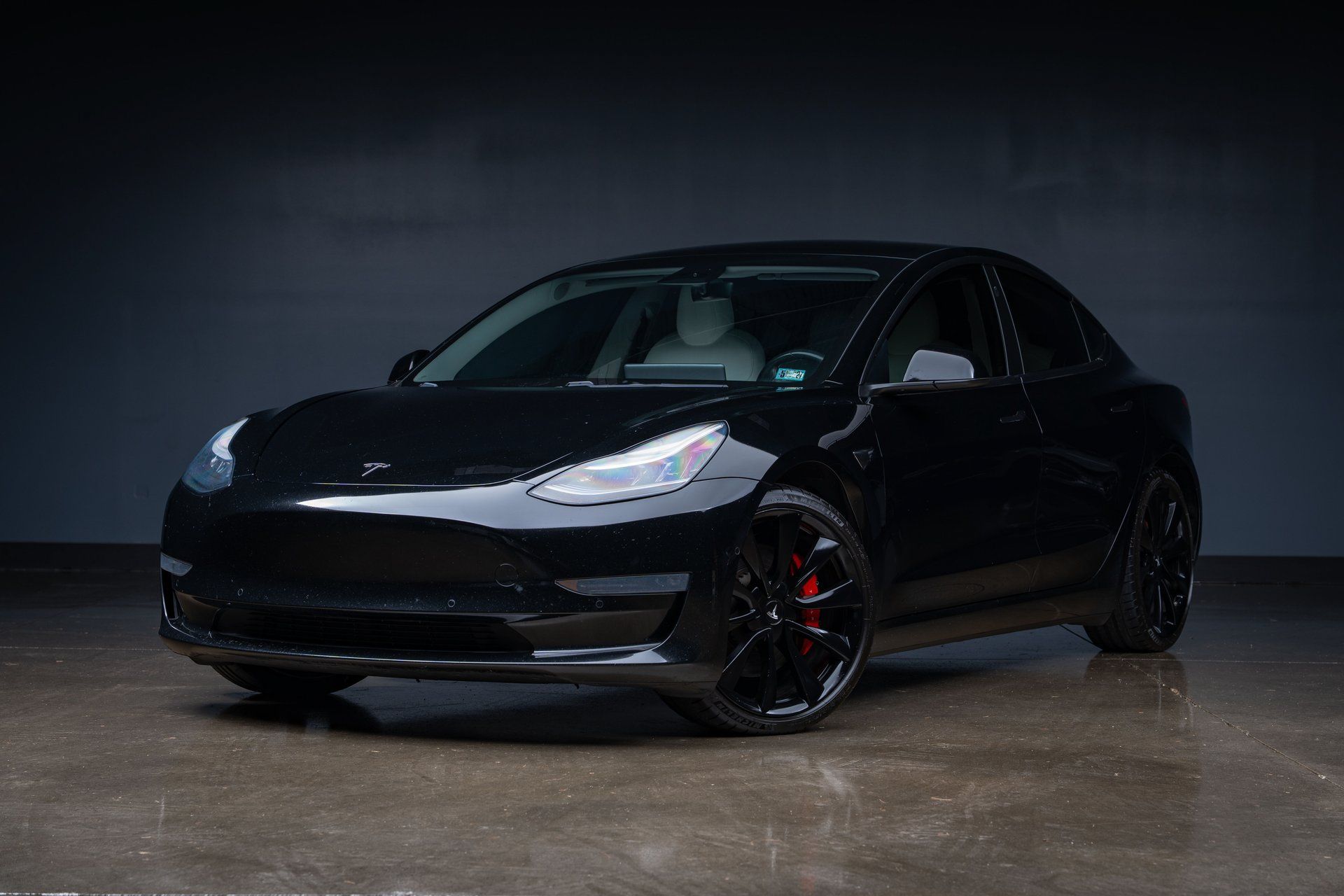 Used 2019 Tesla Model 3 AWD/4WD image 1