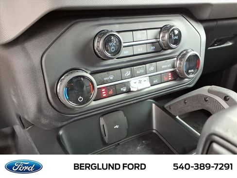 Used 2024 Ford Bronco Big Bend image 26