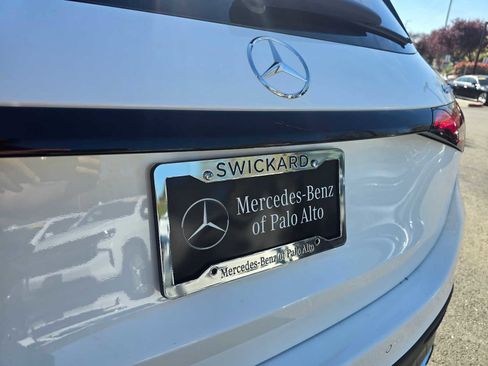Certified 2026 Mercedes-Benz GLC 300 4MATIC image 17