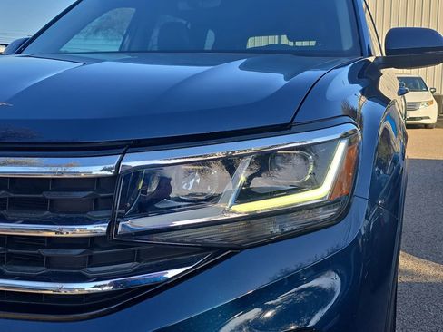 Used 2023 Volkswagen Atlas SE image 30