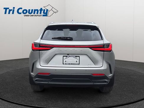 Used 2024 Lexus NX 350h AWD image 7