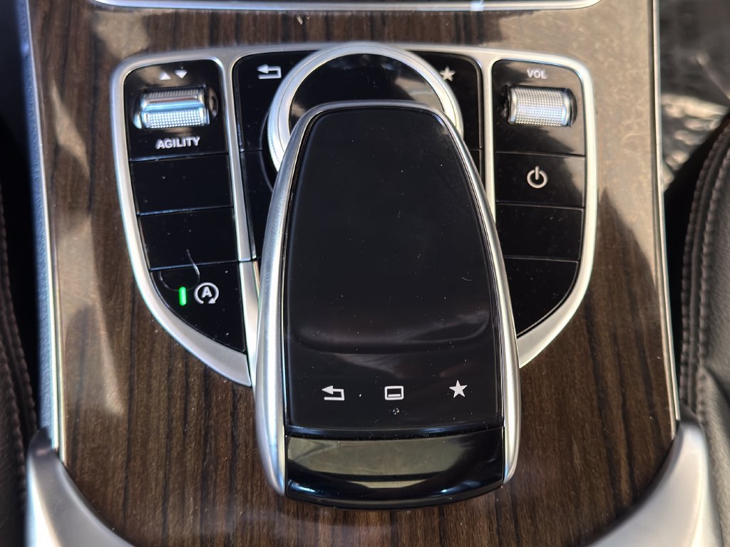 Used 2015 Mercedes-Benz C 300 Sedan image 18