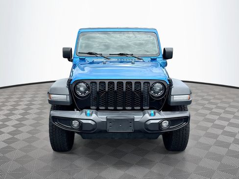 Used 2023 Jeep Wrangler Unlimited AWD/4WD image 2