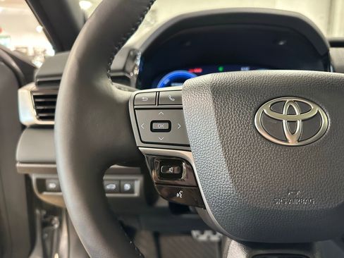 Used 2025 Toyota Camry XSE w/ Premium Plus Package FWD image 16