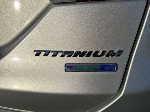 Used 2015 Ford Fusion Titanium image 28
