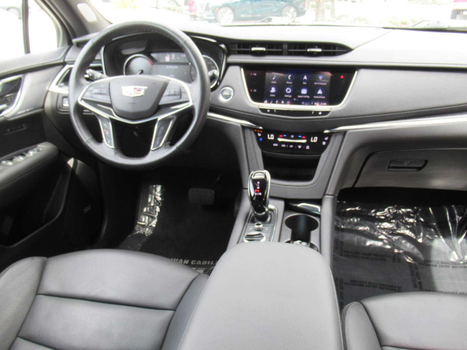 Used 2023 Cadillac XT5 Premium Luxury FWD image 13