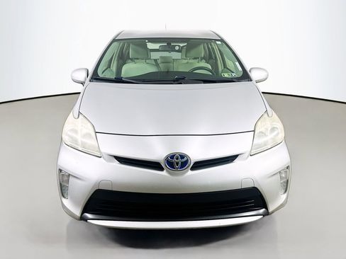 Used 2012 Toyota Prius Three FWD image 2