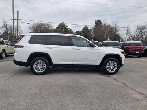 New 2026 Jeep Grand Cherokee L Laredo w/ Trailer Tow Package image 2