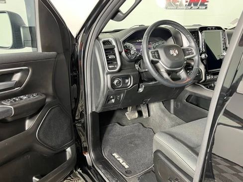 Used 2023 RAM 1500 Big Horn AWD/4WD image 22
